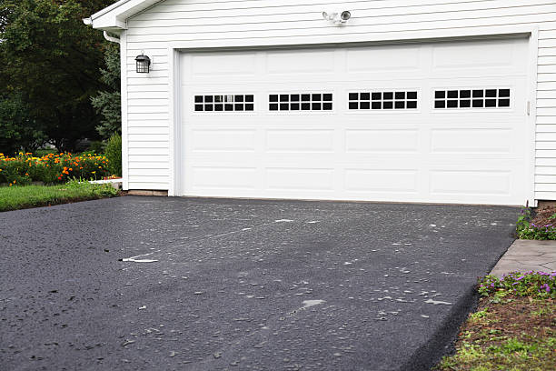 Best Custom Siding Design  in Harper Woods, MI